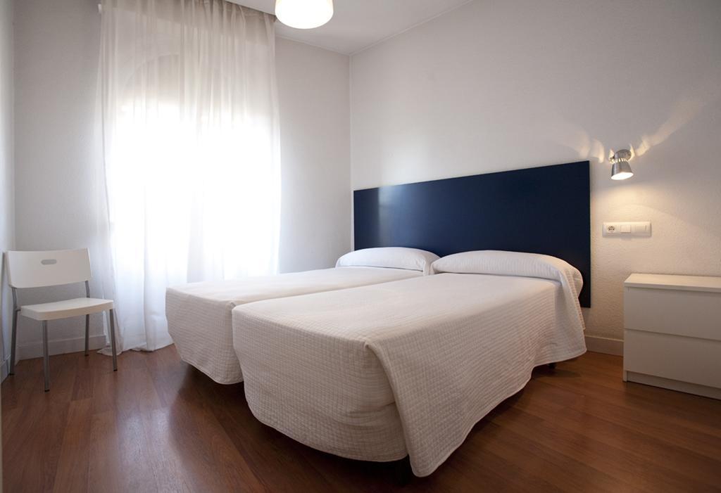 מדריד Hostal Santa Isabel חדר תמונה